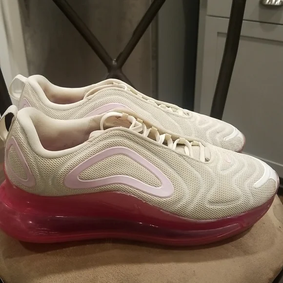 Women's Nike Air Max 270 sneakers sz 10 - Picture 3 of 12
